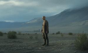 découvrez comment le sentiment d'exil peut se manifester même sur notre propre planète et explorez les raisons profondes de ce ressenti d'éloignement intérieur ou social.